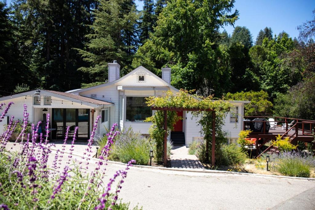 1003 Laurel Glen, Soquel, CA 95073 — photo 1
