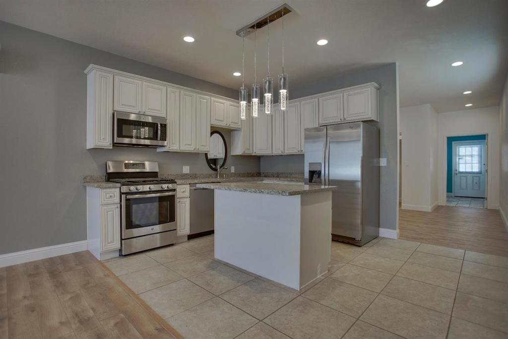 3012 4th Avenue, Sacramento, CA 95817 — photo 1