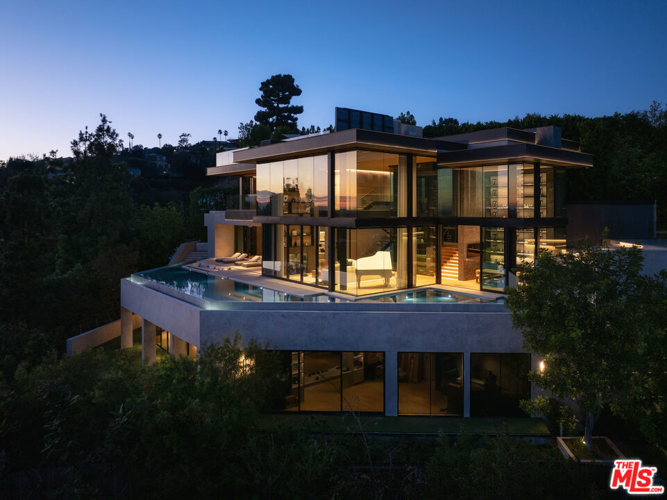 9126 Cordell Drive, Los Angeles, CA 90069 — photo 1