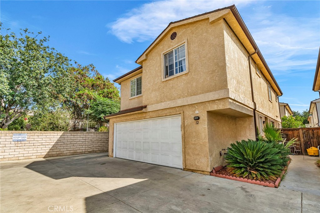 9155 Cedros Avenue 12, Panorama City, CA 91402 — photo 1