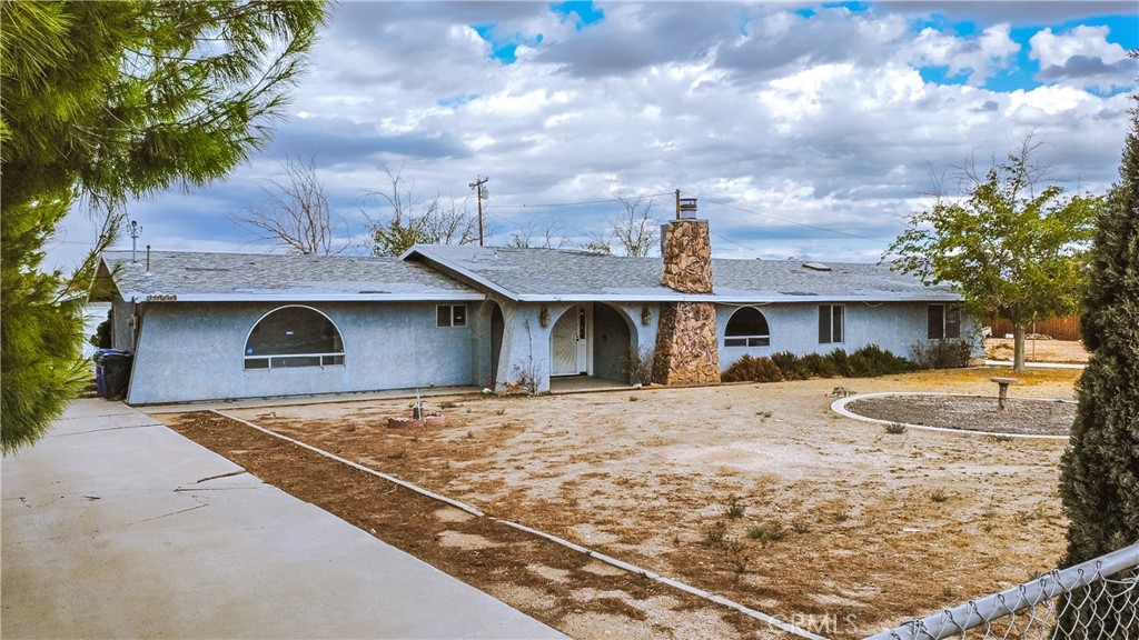 21390 Tussing Ranch Road, Apple Valley, CA 92308 — photo 1