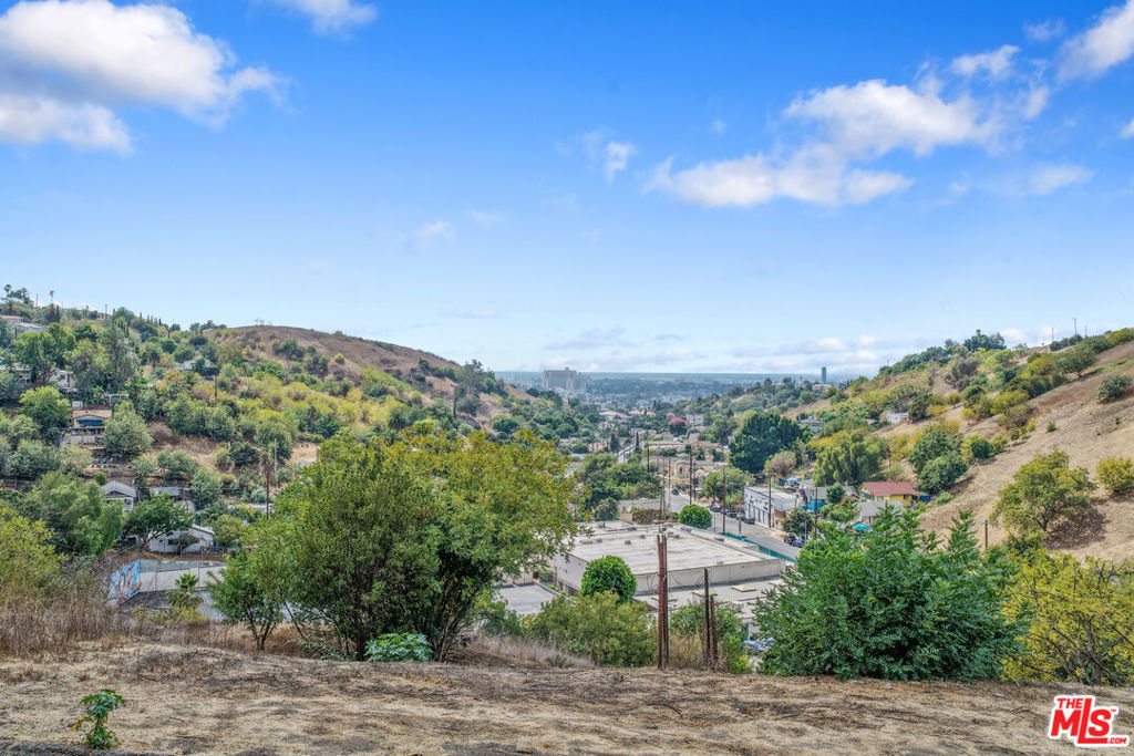 3758 Roberta, Los Angeles, CA 90031 — photo 1