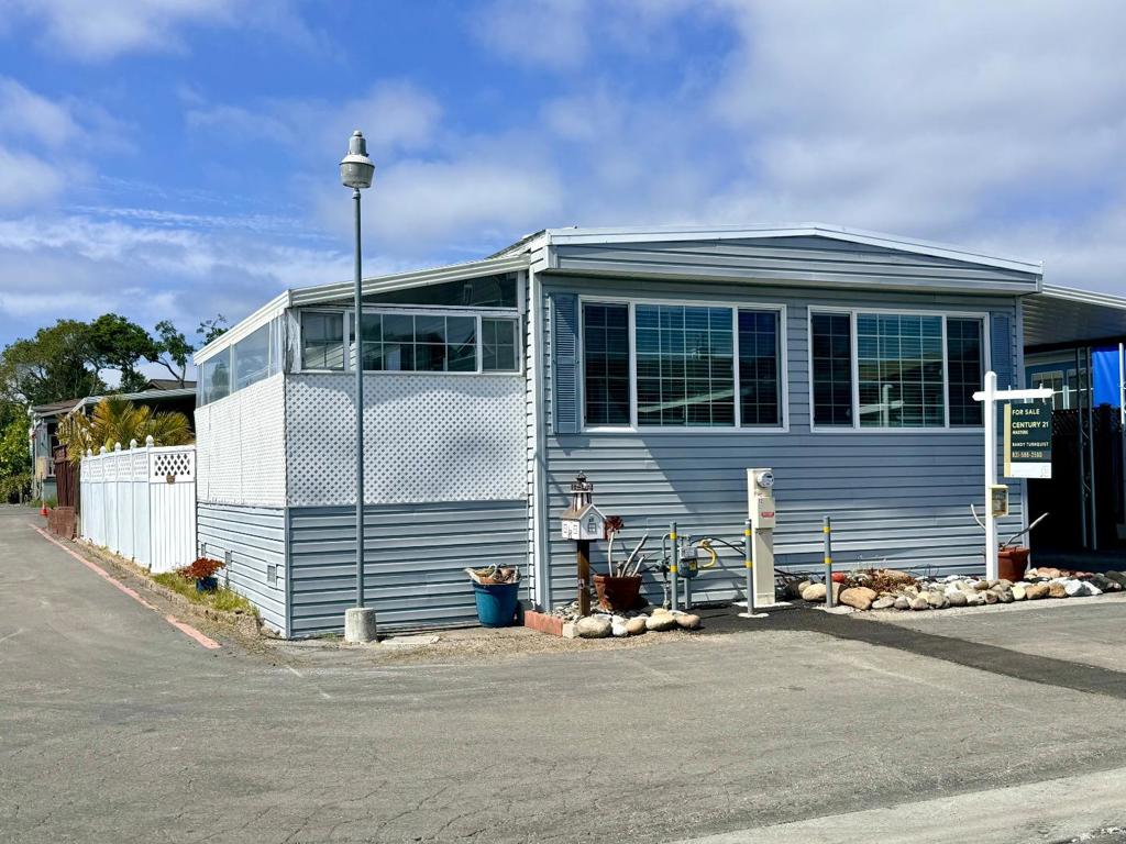 2155 Wharf Road 12, Capitola, CA 95010 — photo 1