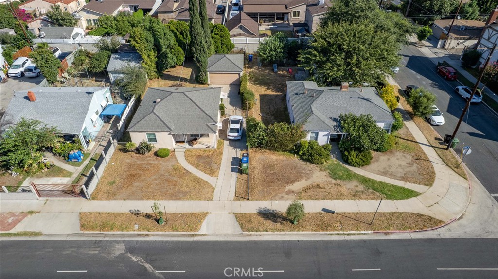 14005 Victory Boulevard, Van Nuys, CA 91401 — photo 1