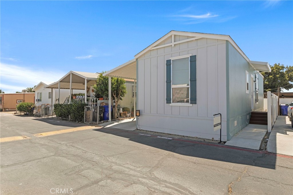 3319 Avalon Street 22, Jurupa Valley, CA 92509 — photo 1