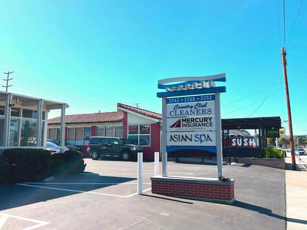 22402252 N Fremont Street, Monterey, CA 93940 — photo 1