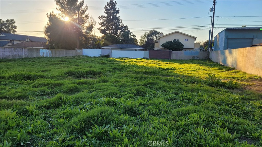 227 N Azusa Avenue, Azusa, CA 91702 — photo 1