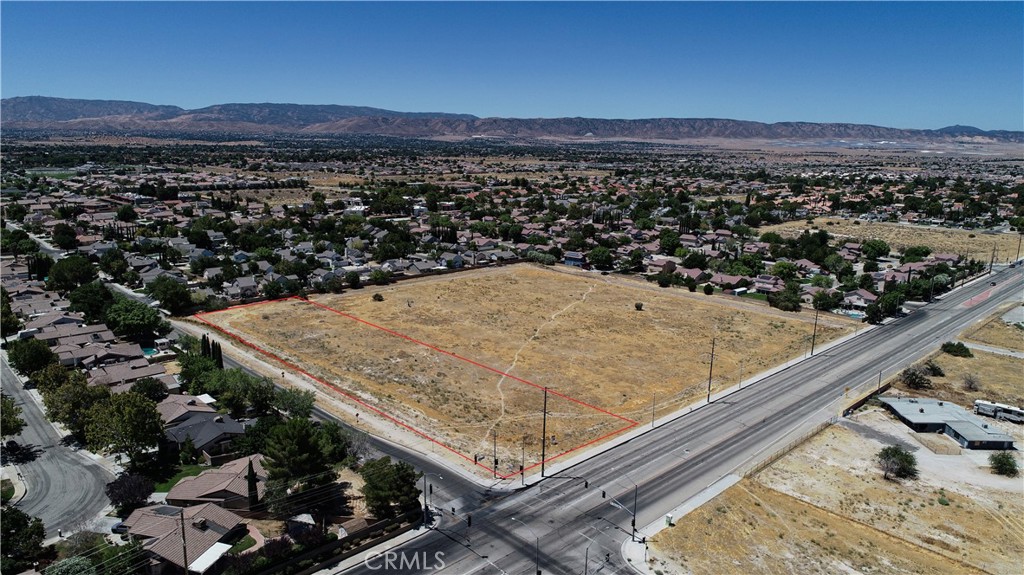 0 E S/W Corner W Ave J & 32nd St W, Lancaster, CA 93535 — photo 1