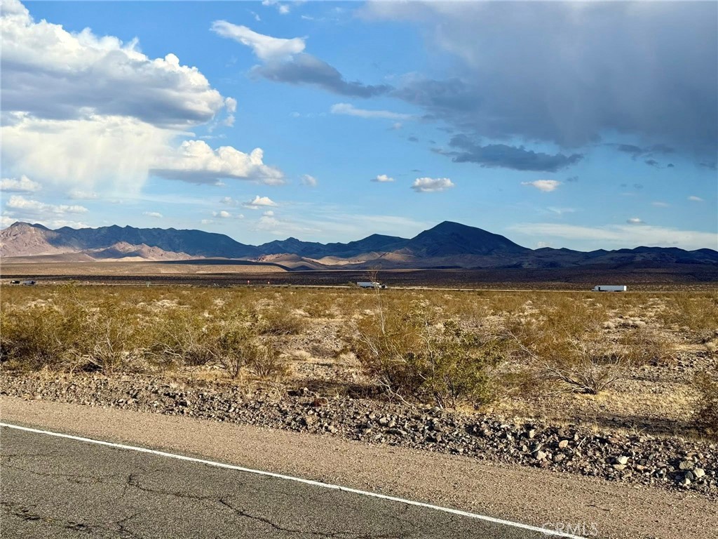 4160413 National Trails Hwy, Daggett, CA 92327 — photo 1