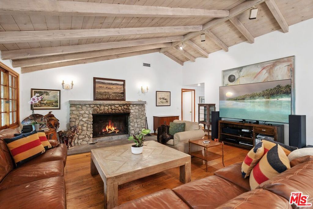 1809 Melhill Way, Los Angeles, CA 90049 — photo 1