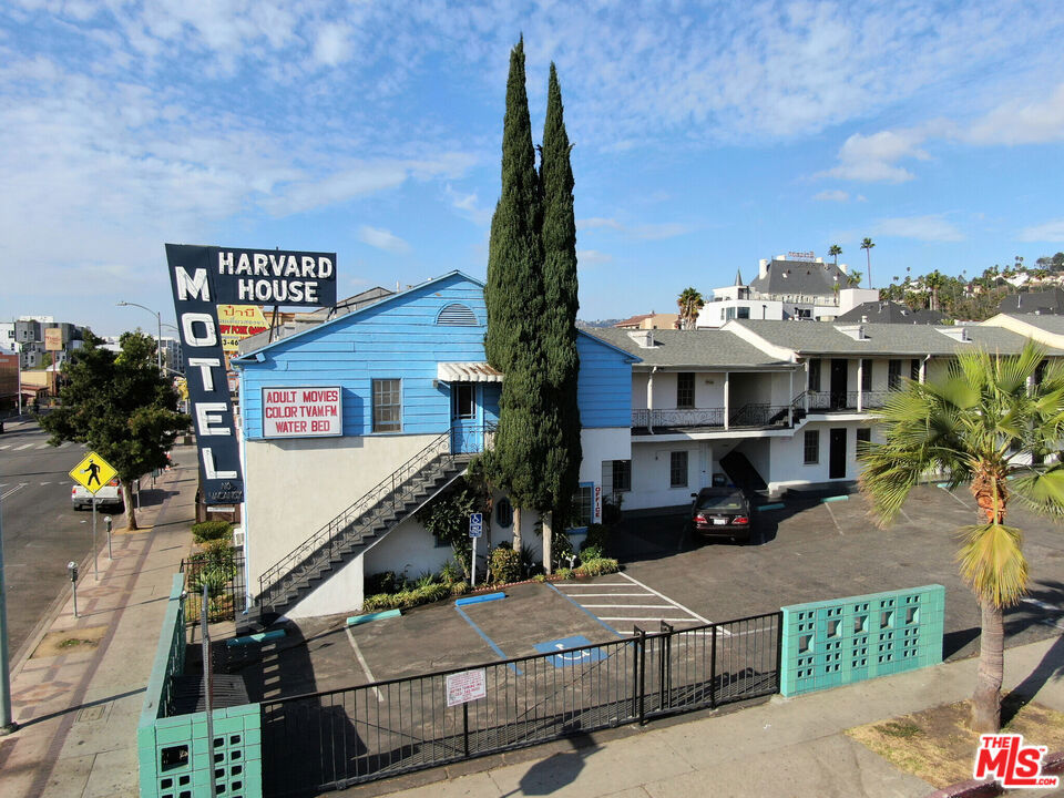 5251 Hollywood Boulevard, Los Angeles, CA 90027 — photo 1