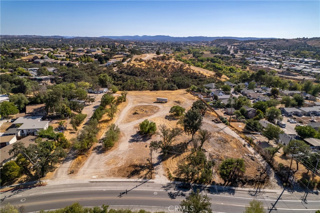 420 Creston Road, Paso Robles, CA 93446 — photo 1