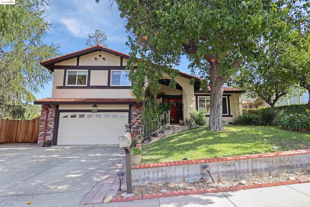 3315 Ashburton Dr