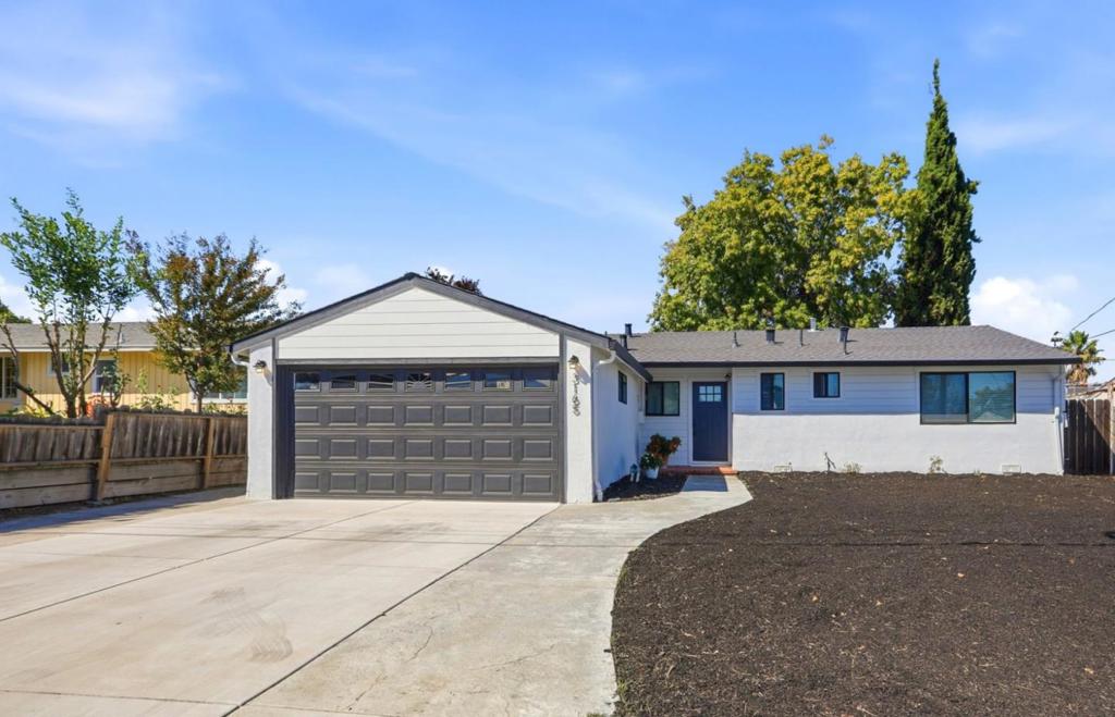 3165 Fitzpatrick Drive, Concord, CA 94519 — photo 1