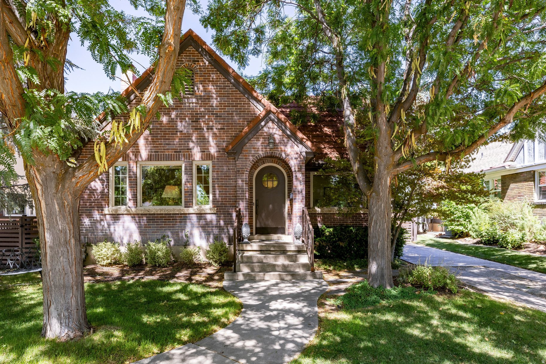 1761 E YALE AVE, Salt Lake City, UT 84108 — photo 1