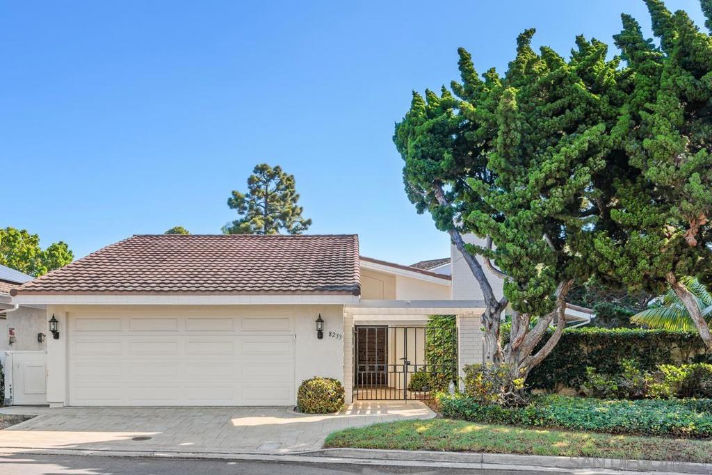 8233 Caminito Maritimo, La Jolla, CA 92037 — photo 1