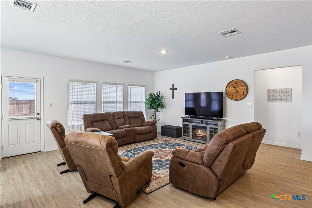 5801 Musquiz Ridge