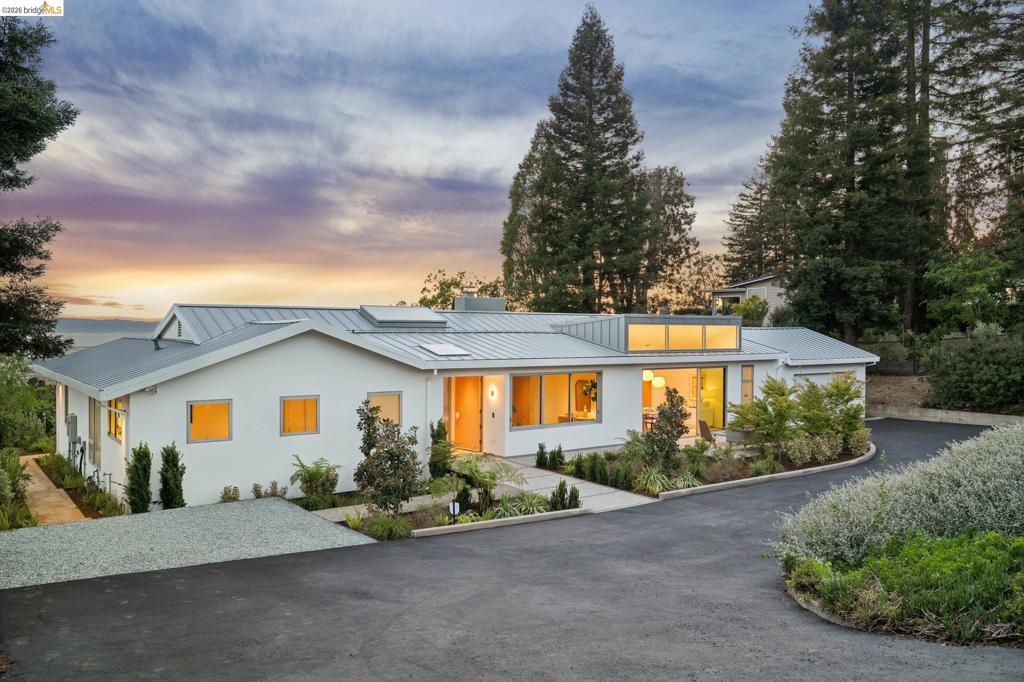 14001 Skyline Blvd, Oakland, CA 94619 — photo 1