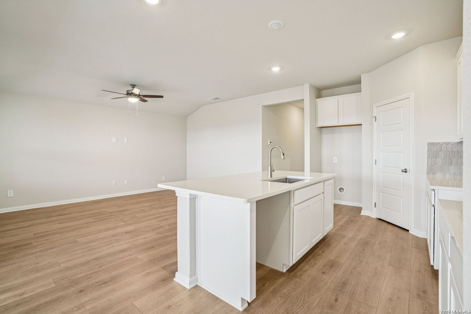 2906 Clemente Way, , 78109 — photo 1