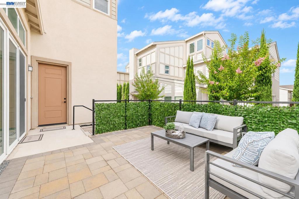 4398 Healdsburg Way, Dublin, CA 94568 — photo 1