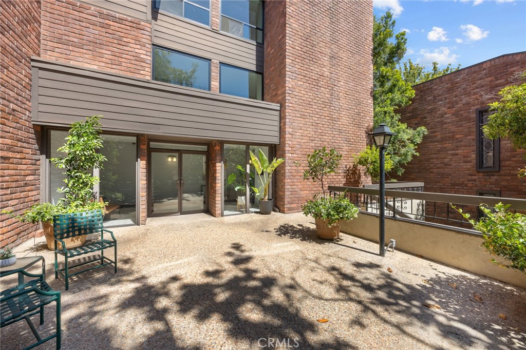 700 S Lake Avenue 109, Pasadena, CA 91106 — photo 1