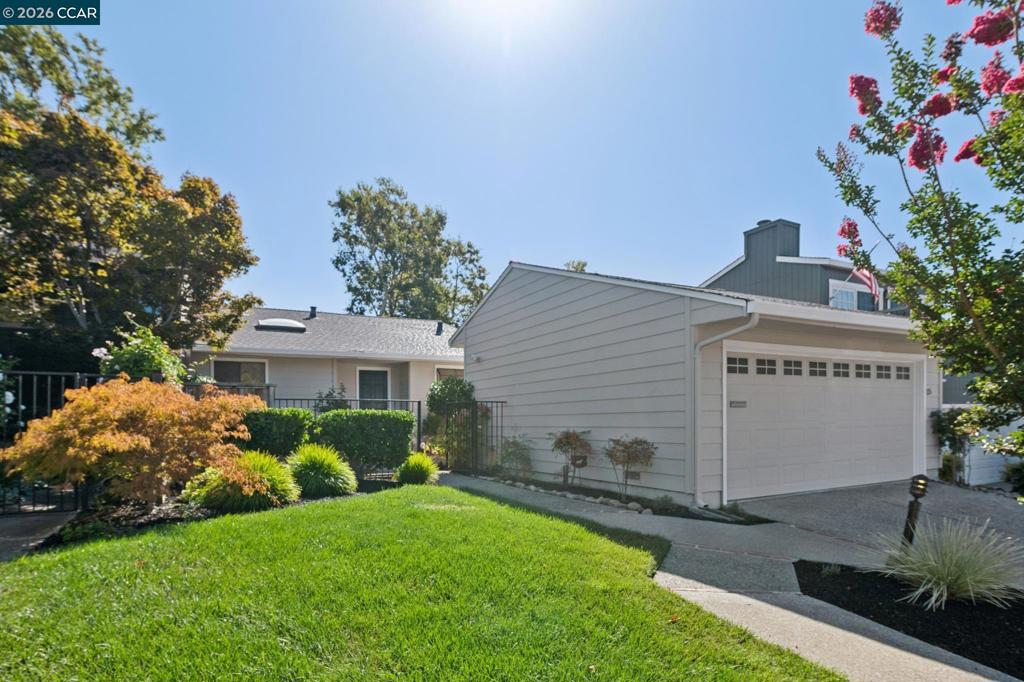 115 Cypress Point Way, Moraga, CA 94556 — photo 1