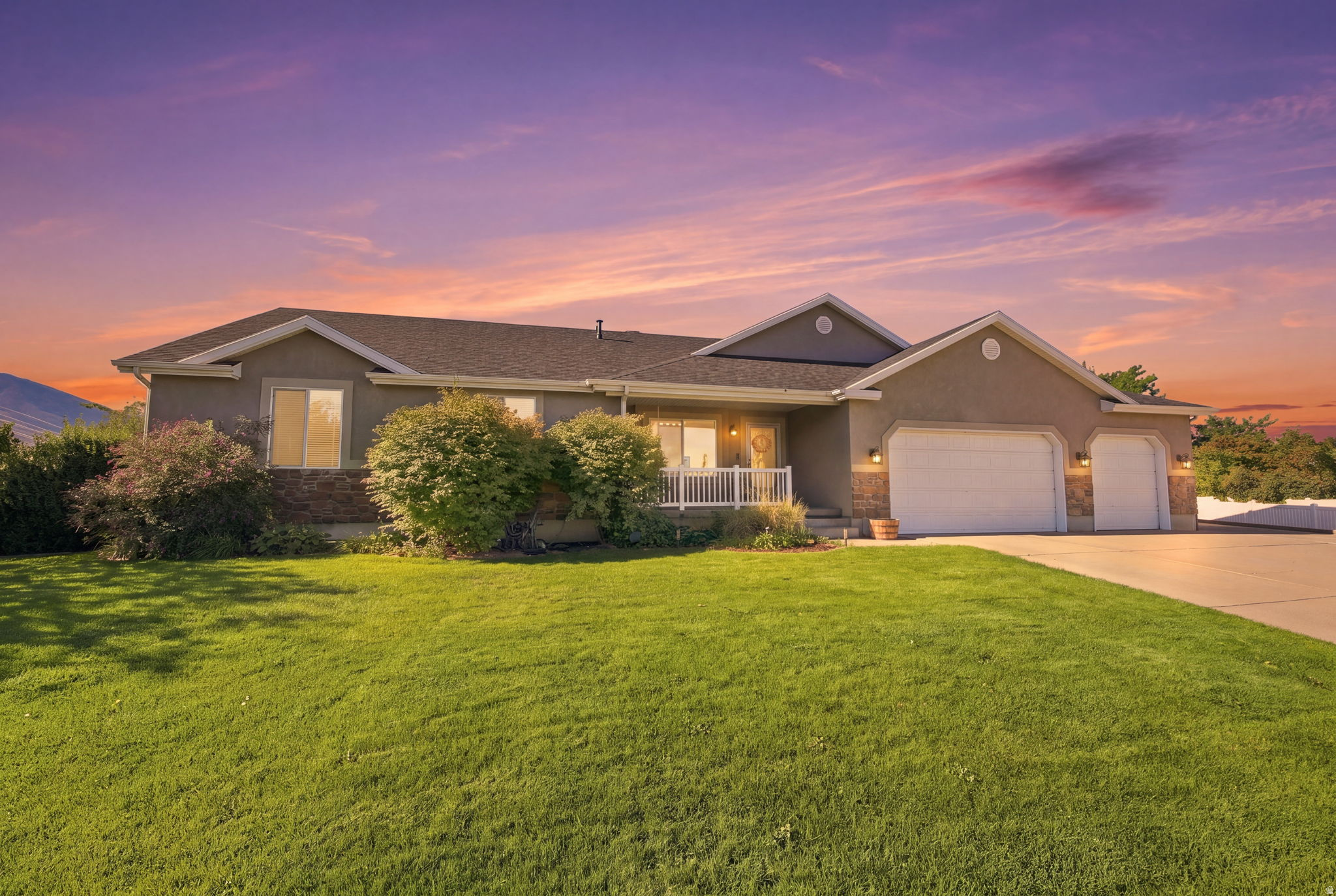 733 ARROW ST, Tooele, UT 84074 — photo 1