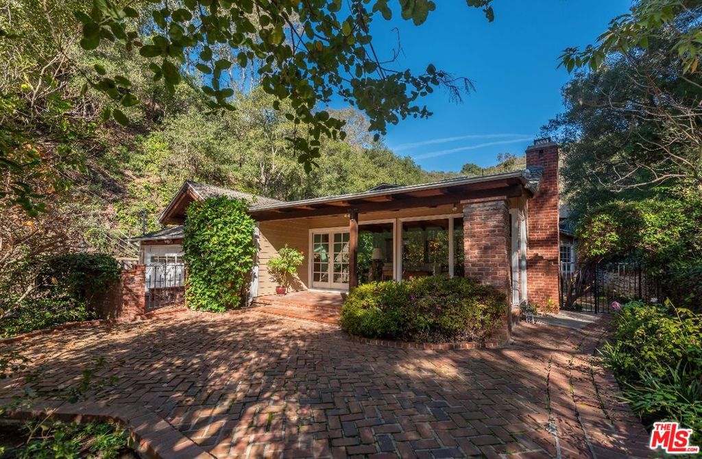 1702 Crater Lane, Los Angeles, CA 90077 — photo 1