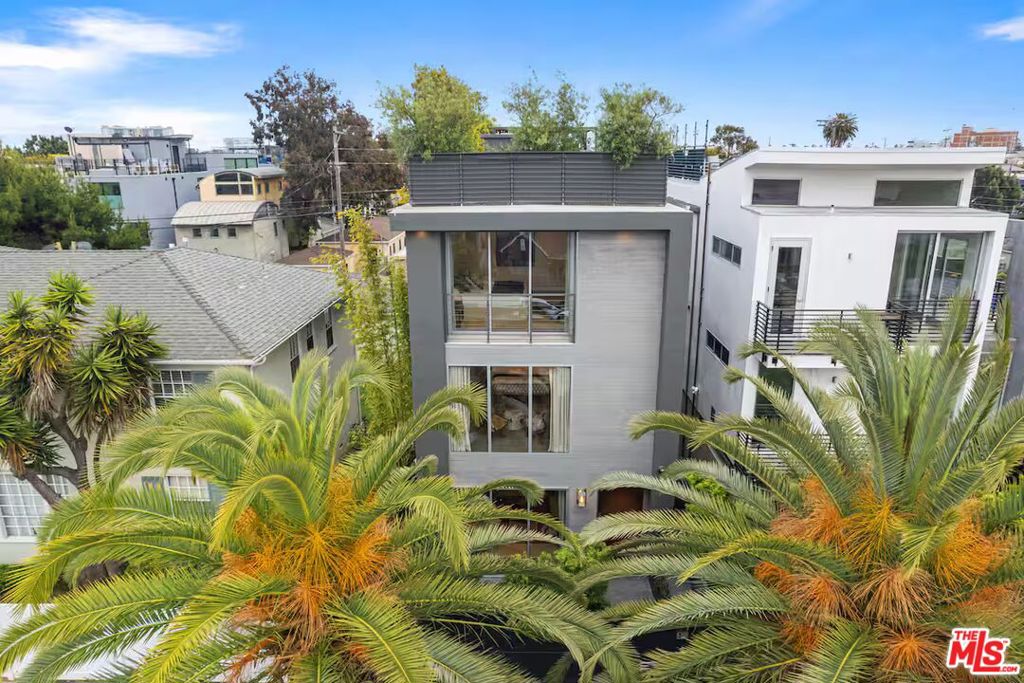 406 Grand Boulevard, Venice, CA 90291 — photo 1