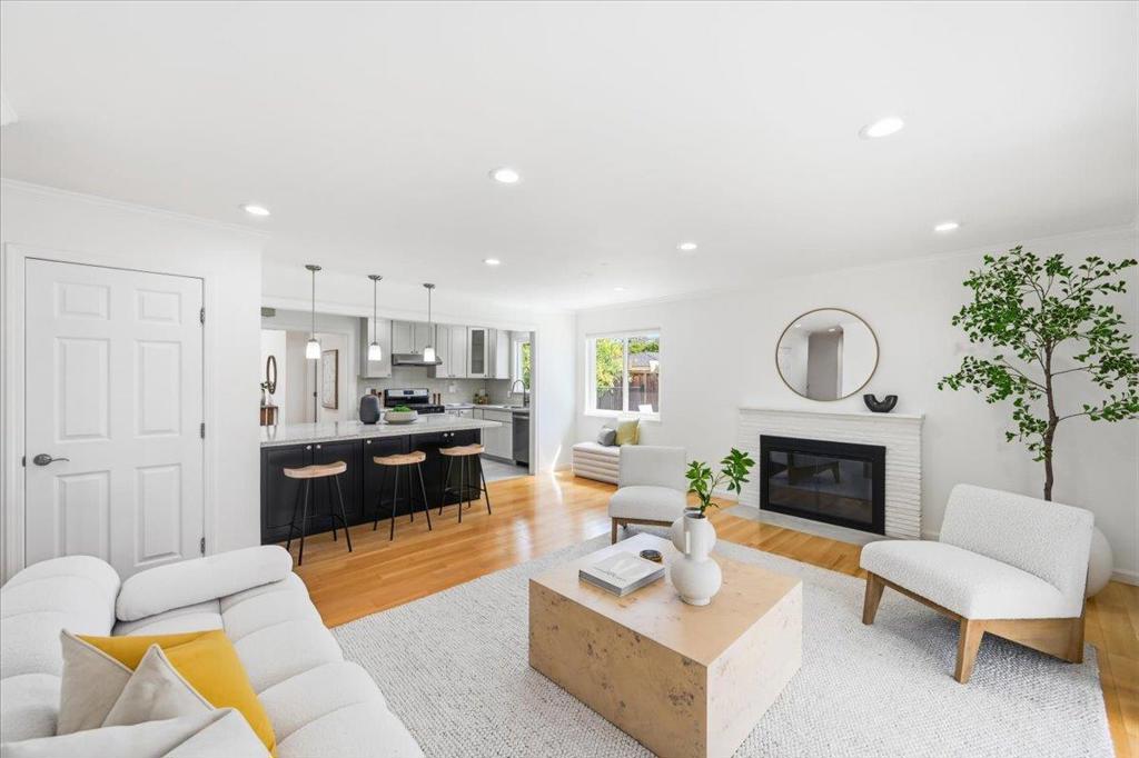 702 Grape Avenue, Sunnyvale, CA 94087 — photo 1