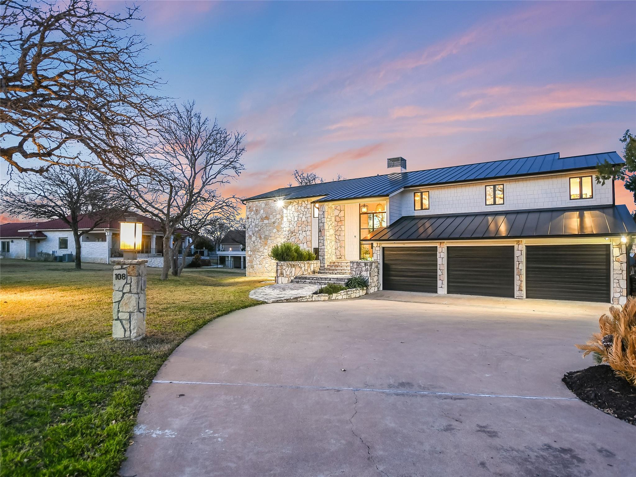 108  Third Sid None, Horseshoe Bay, TX 78657 — photo 1
