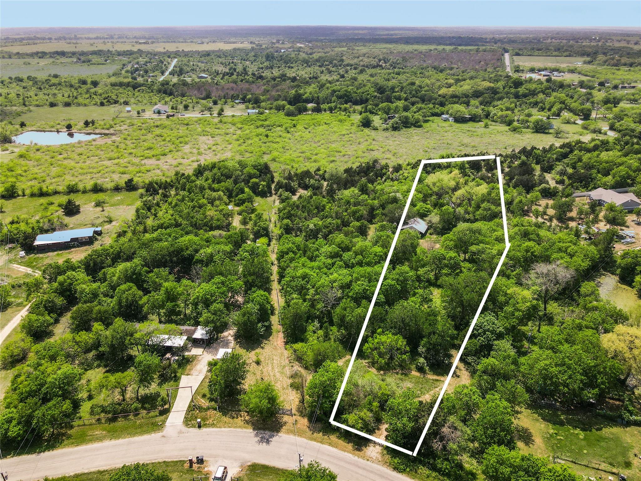 129  Lytton Acres Dr, Dale, TX 78616 — photo 1