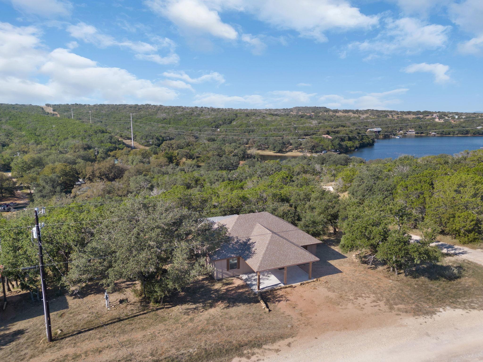 211  Crestview None, Burnet, TX 78611 — photo 1
