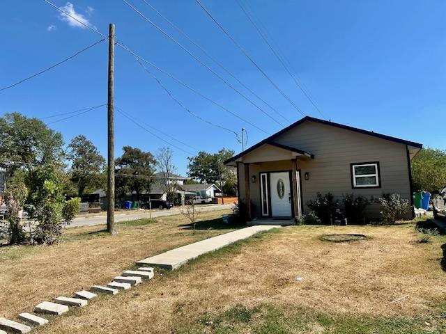 501 Maple St, Taylor, TX 76574 — photo 1
