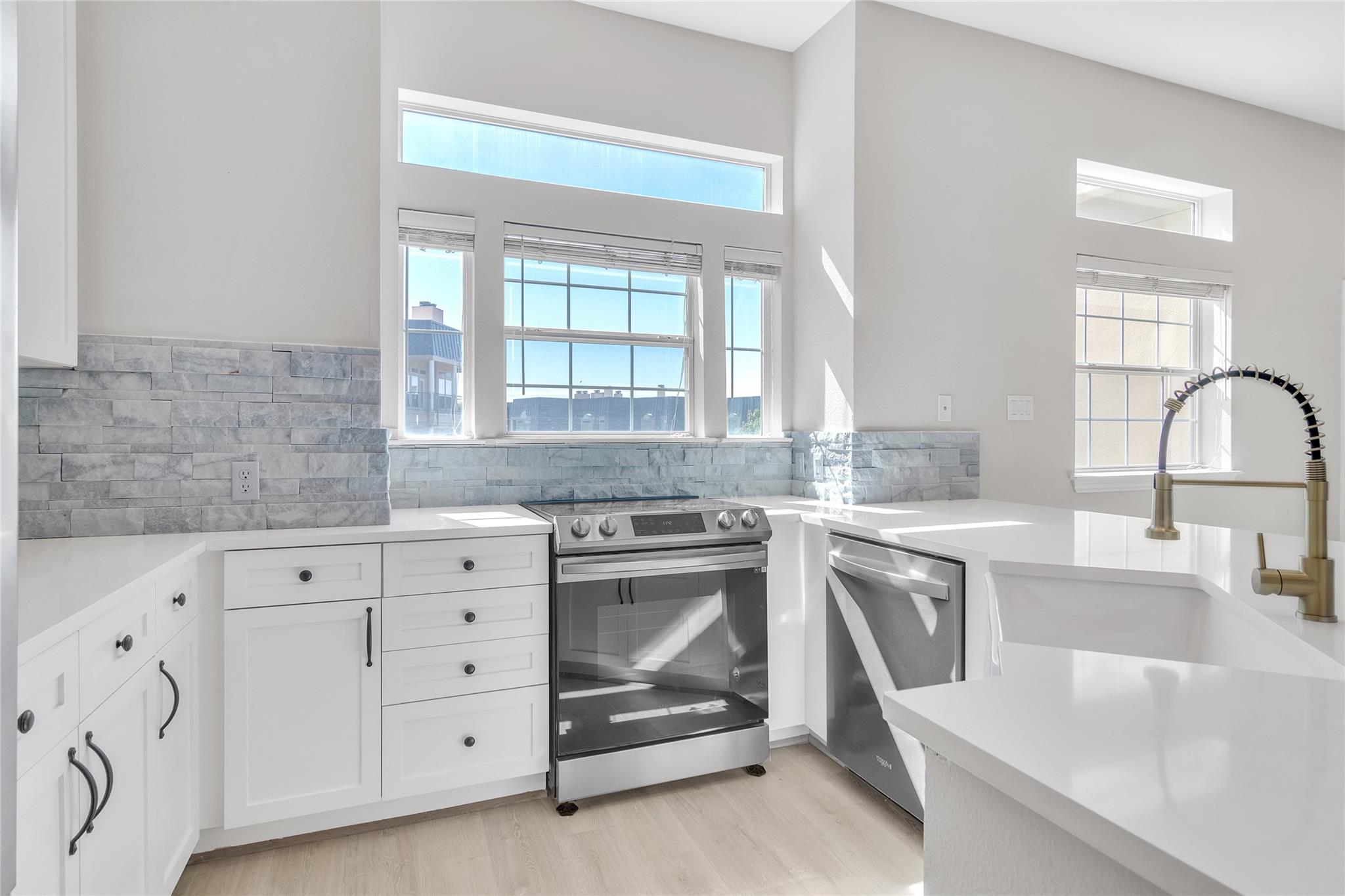 2918  Ranch Road 620 None N #281, Austin, TX 78734 — photo 1