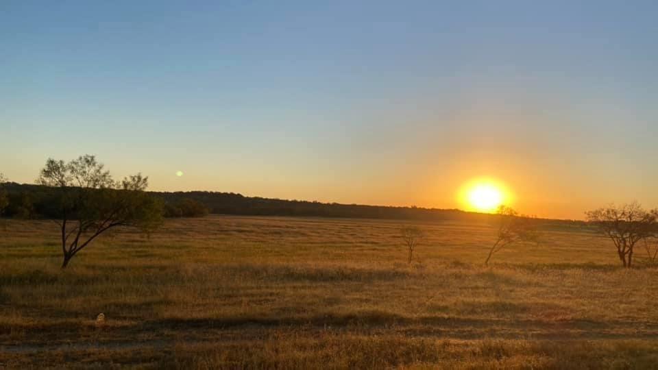 1975 Buffalo Creek Dr, Evant, TX 76525 — photo 1