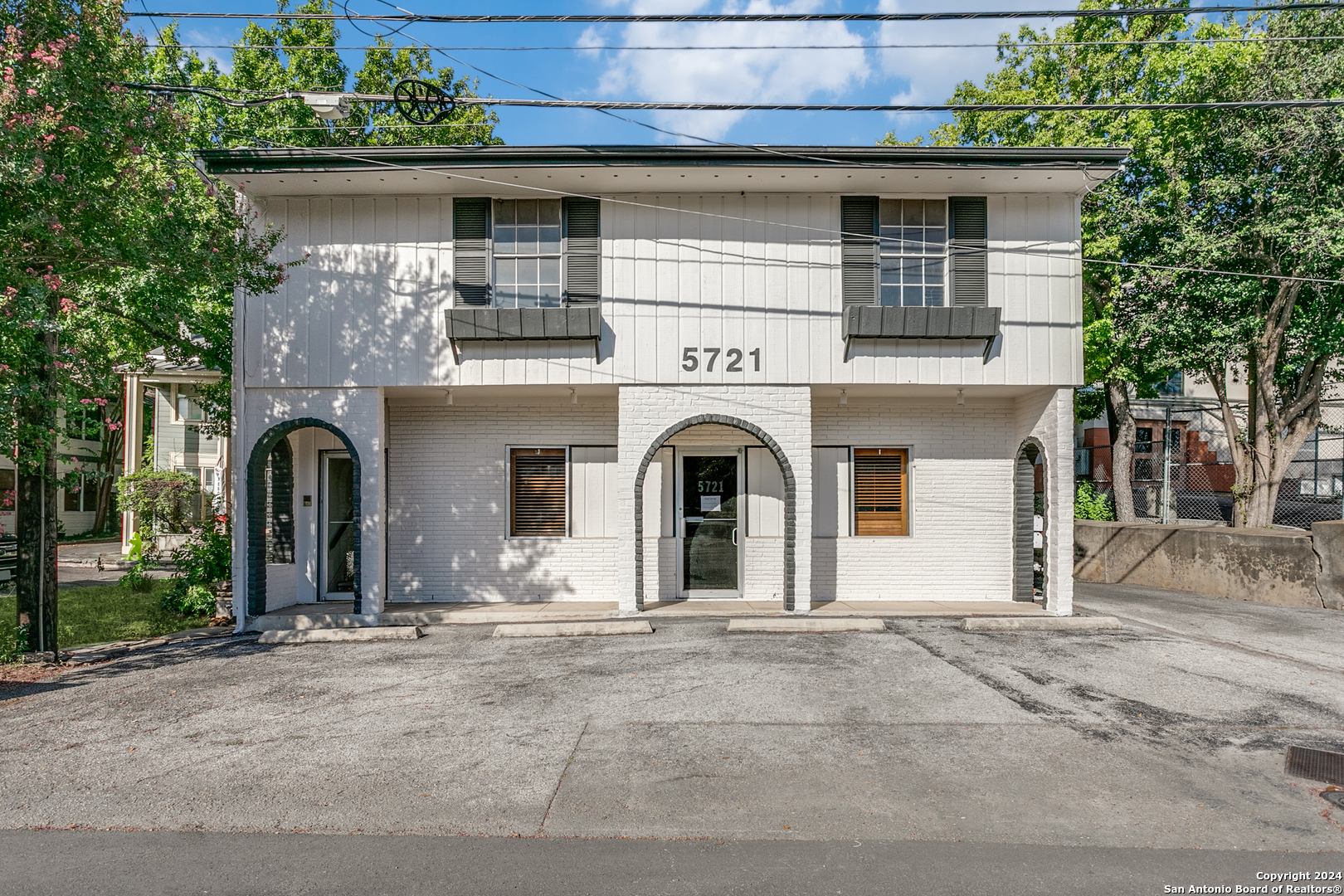 5721 BROADWAY, San Antonio, TX 78209 — photo 1