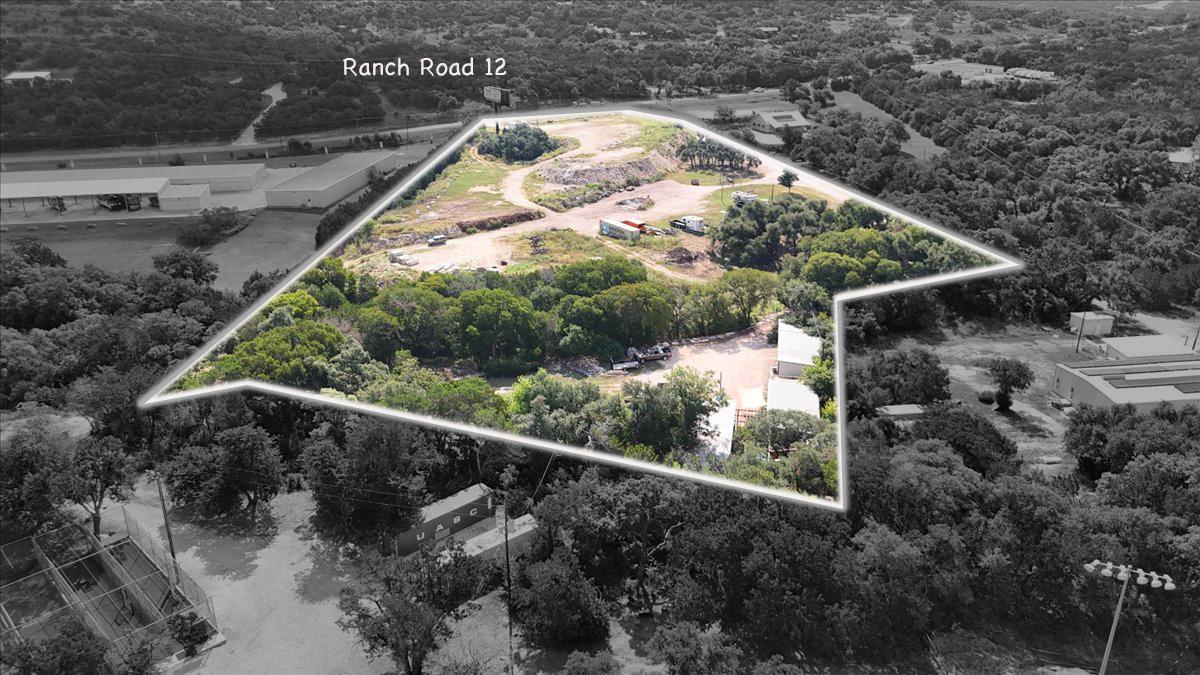 16933 #B Ranch Rd 12 None #B, Wimberley, TX 78676 — photo 1