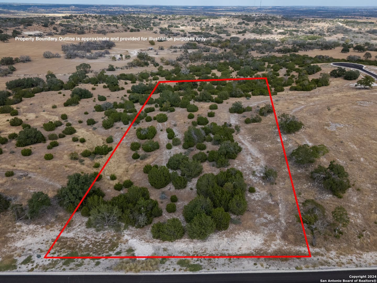 30 Buckskin Path, Fredericksburg, TX 78624 — photo 1