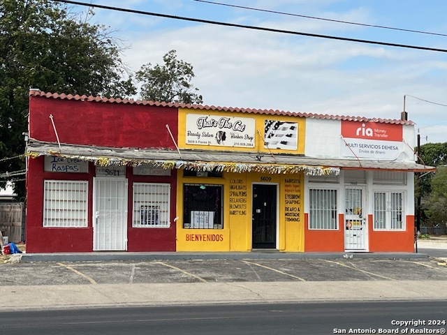 5615 S FLORES ST, San Antonio, TX 78214 — photo 1