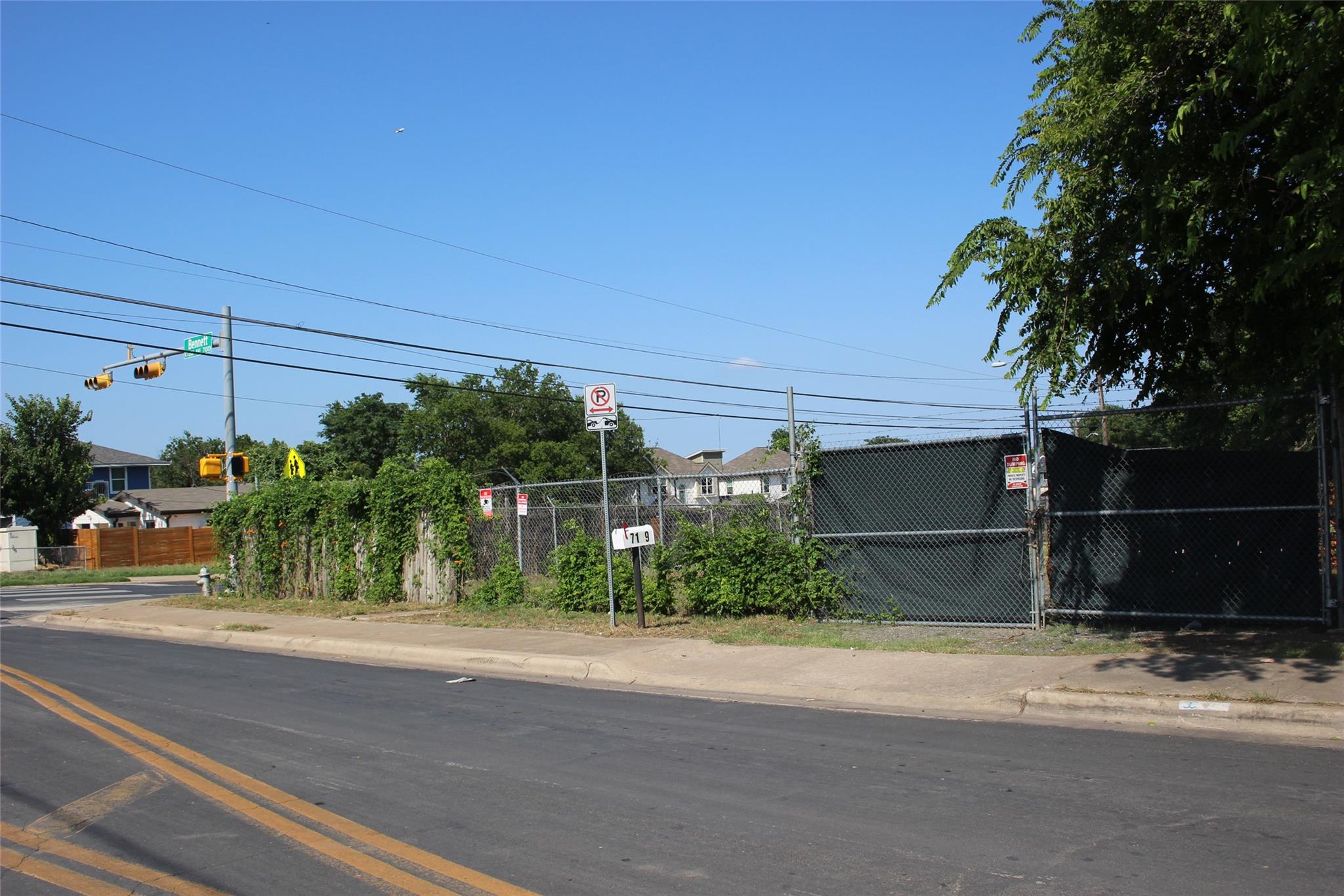7109 Bennett Ave, Austin, TX 78752 — photo 1