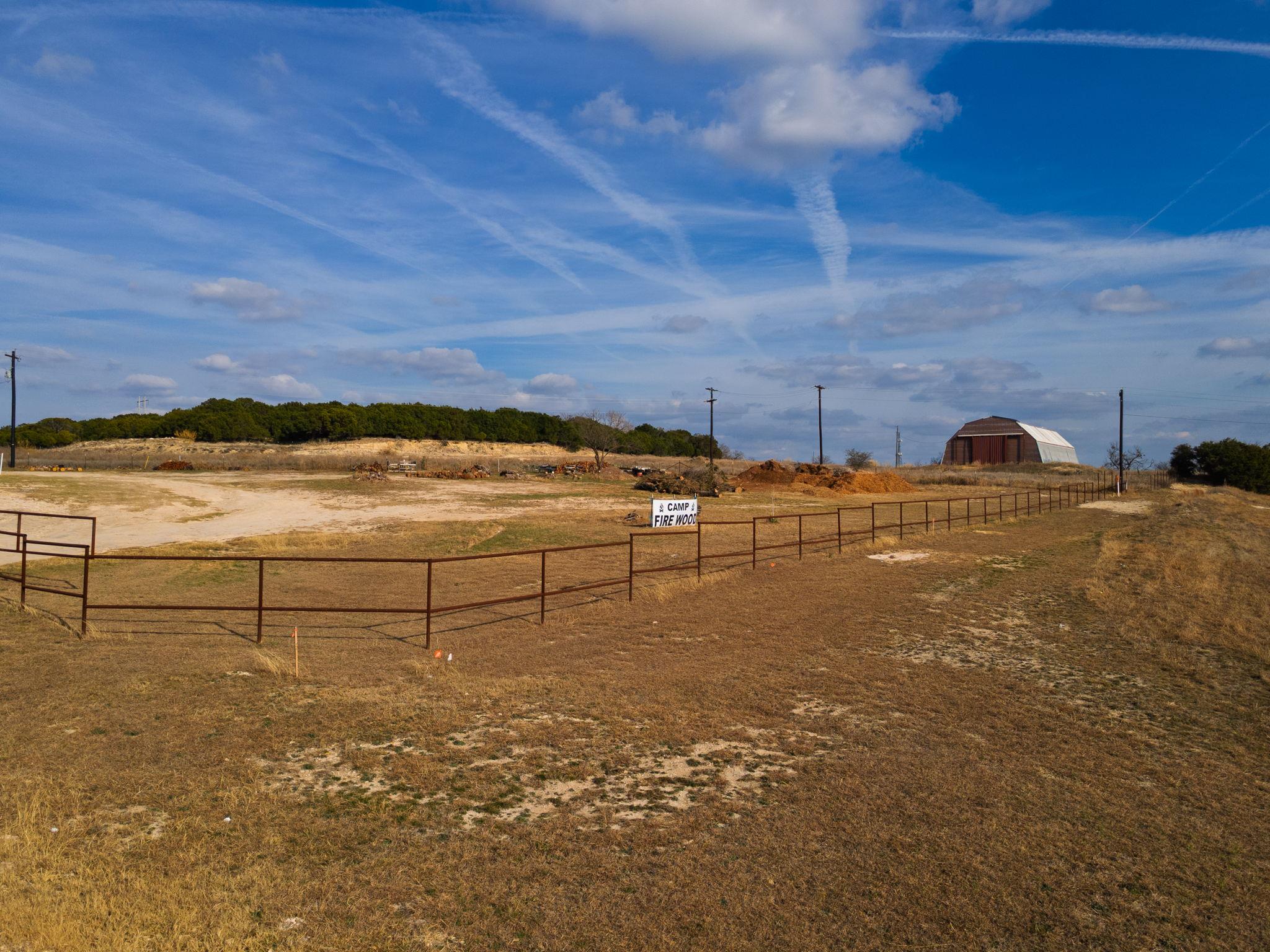 774 N 183 Hwy, Lampasas, TX 76550 — photo 1
