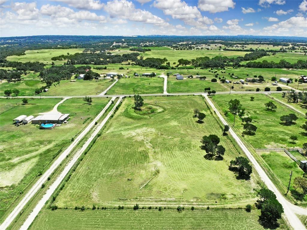 461  Ramms Dr, Florence, TX 76527 — photo 1