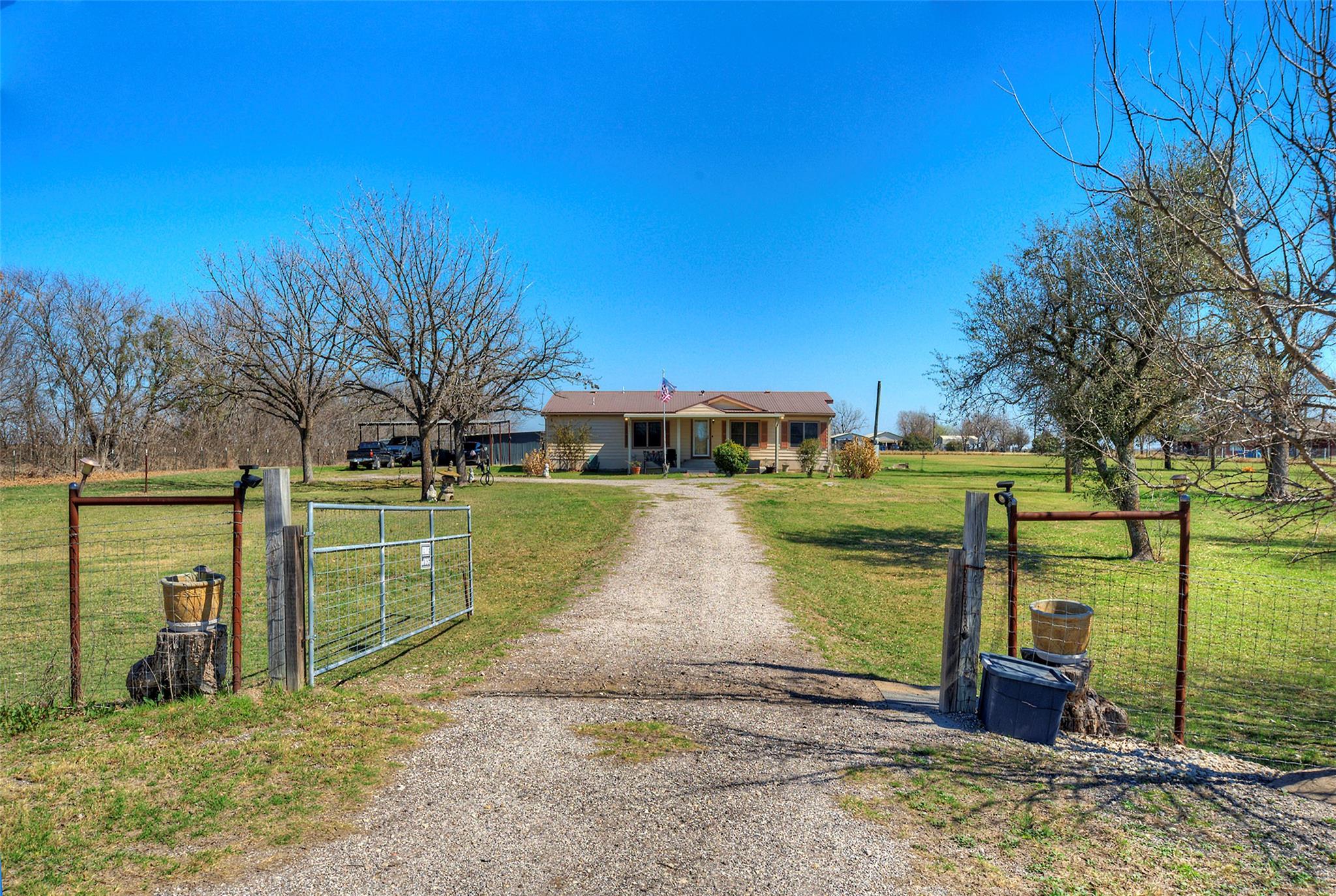 901  County Road 134 Rd, Hutto, TX 78634 — photo 1