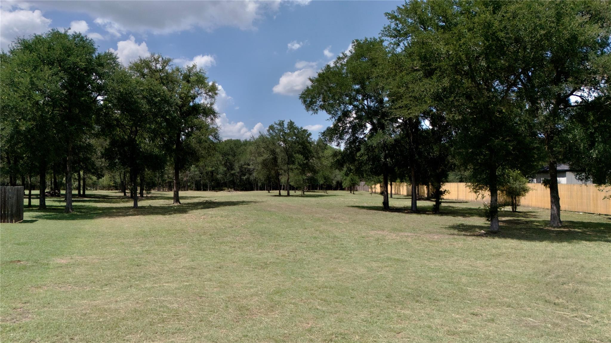112 Creekwood Trl, Cedar Creek, TX 78612 — photo 1