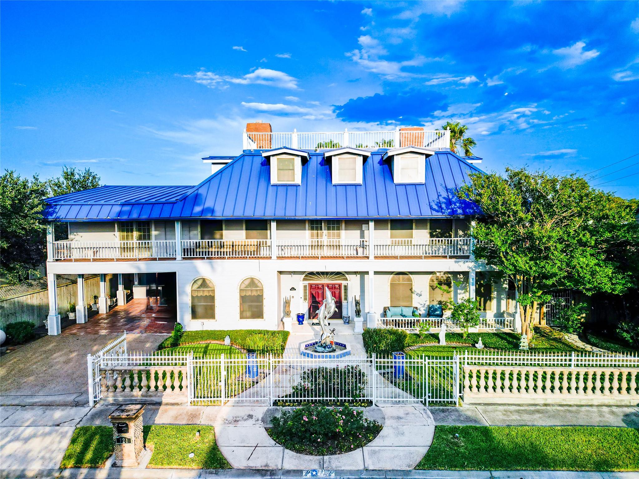 121 Glenmore St, Corpus Christi, TX 78412 — photo 1
