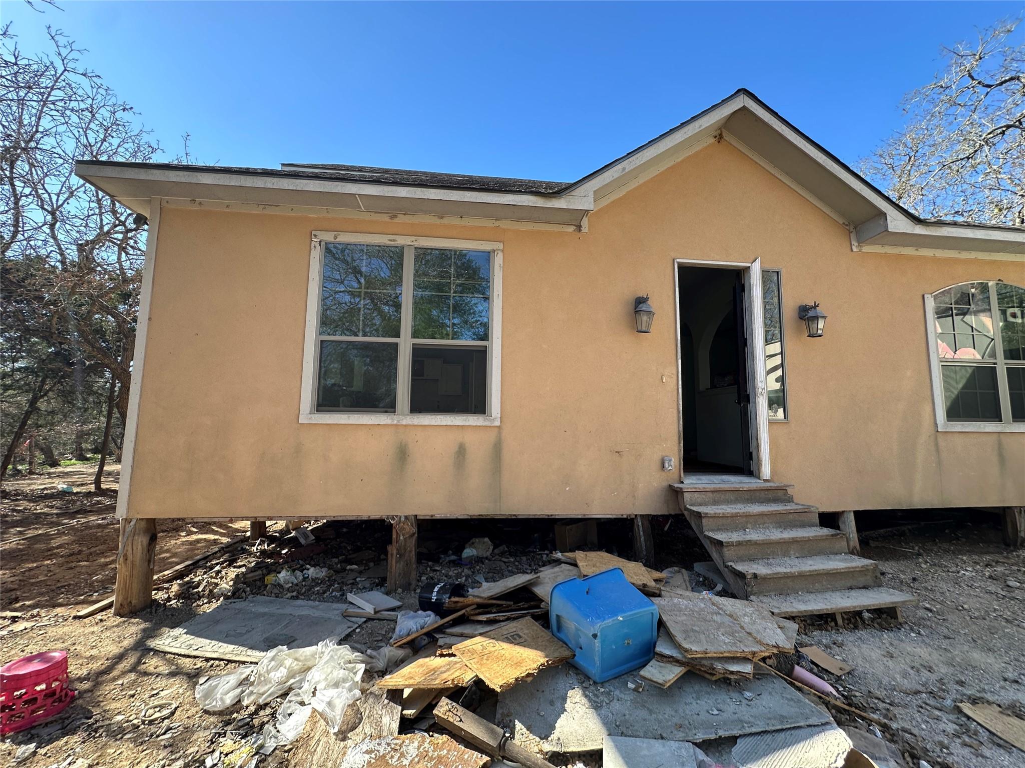 170 Scarlet Harts Ln, Dale, TX 78616 — photo 1