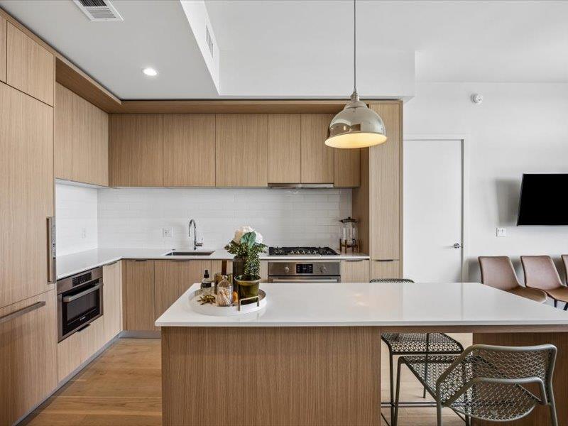 44  East Ave  #1808, Austin, TX 78701 — photo 1
