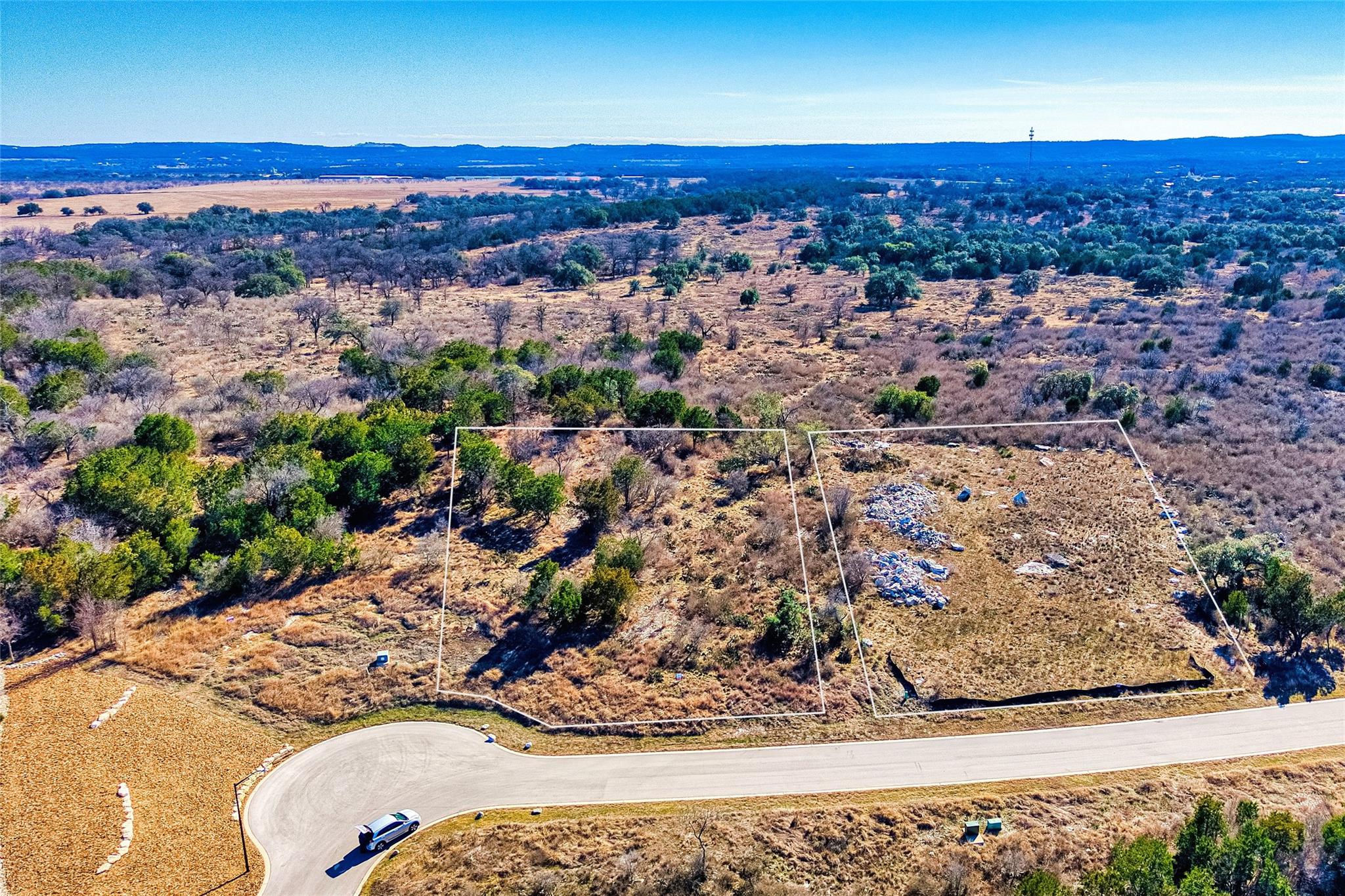 309/313 Eagle Basin Cir, Spicewood, TX 78669 — photo 1