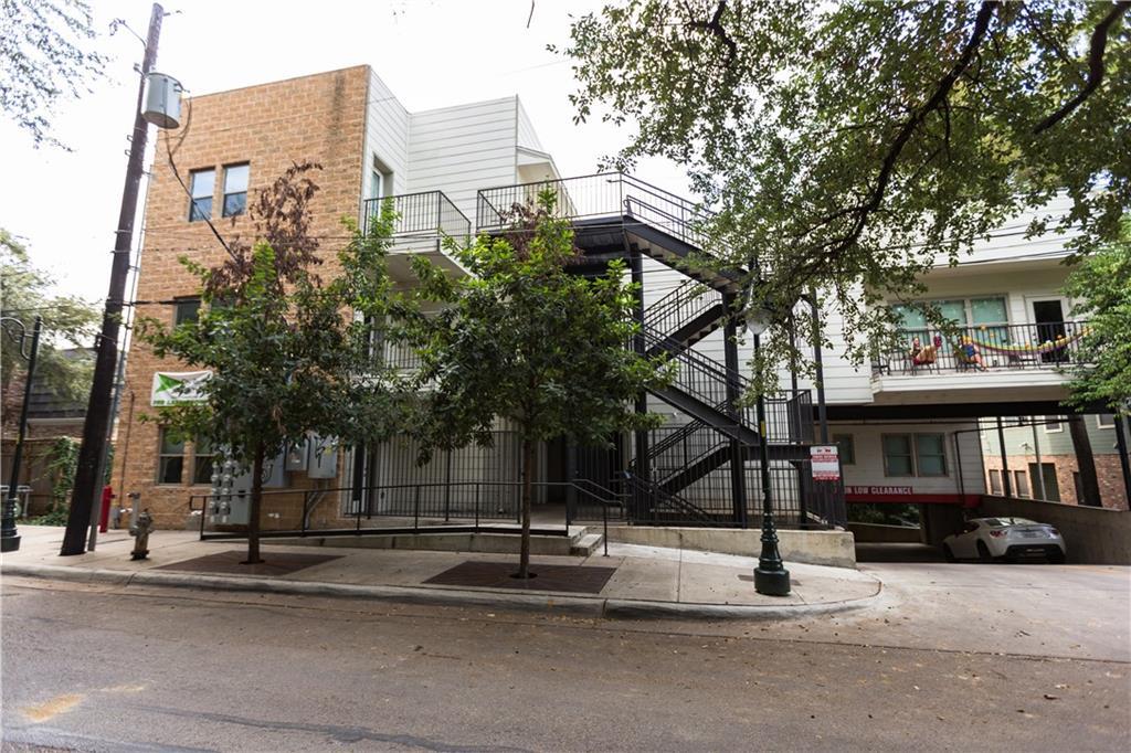 2708  San Pedro St  #302, Austin, TX 78705 — photo 1